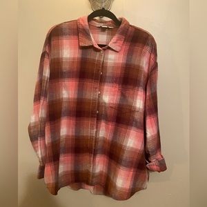 Old Navy Boyfriend shirt XXL